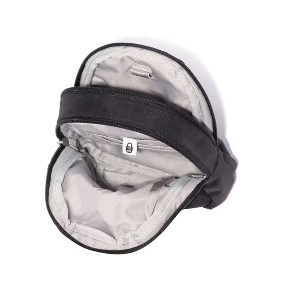 Baggallini Black Double Zip Mini Sling Bag. NWOT - Picture 4 of 11